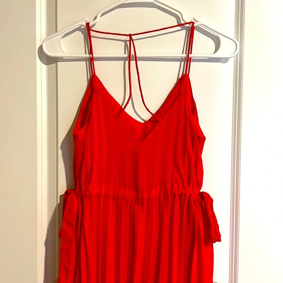 ASOS Pleated Dress Red Mini Valentines Sexy Date Summer Wedding Guest Easter - Picture 5 of 8